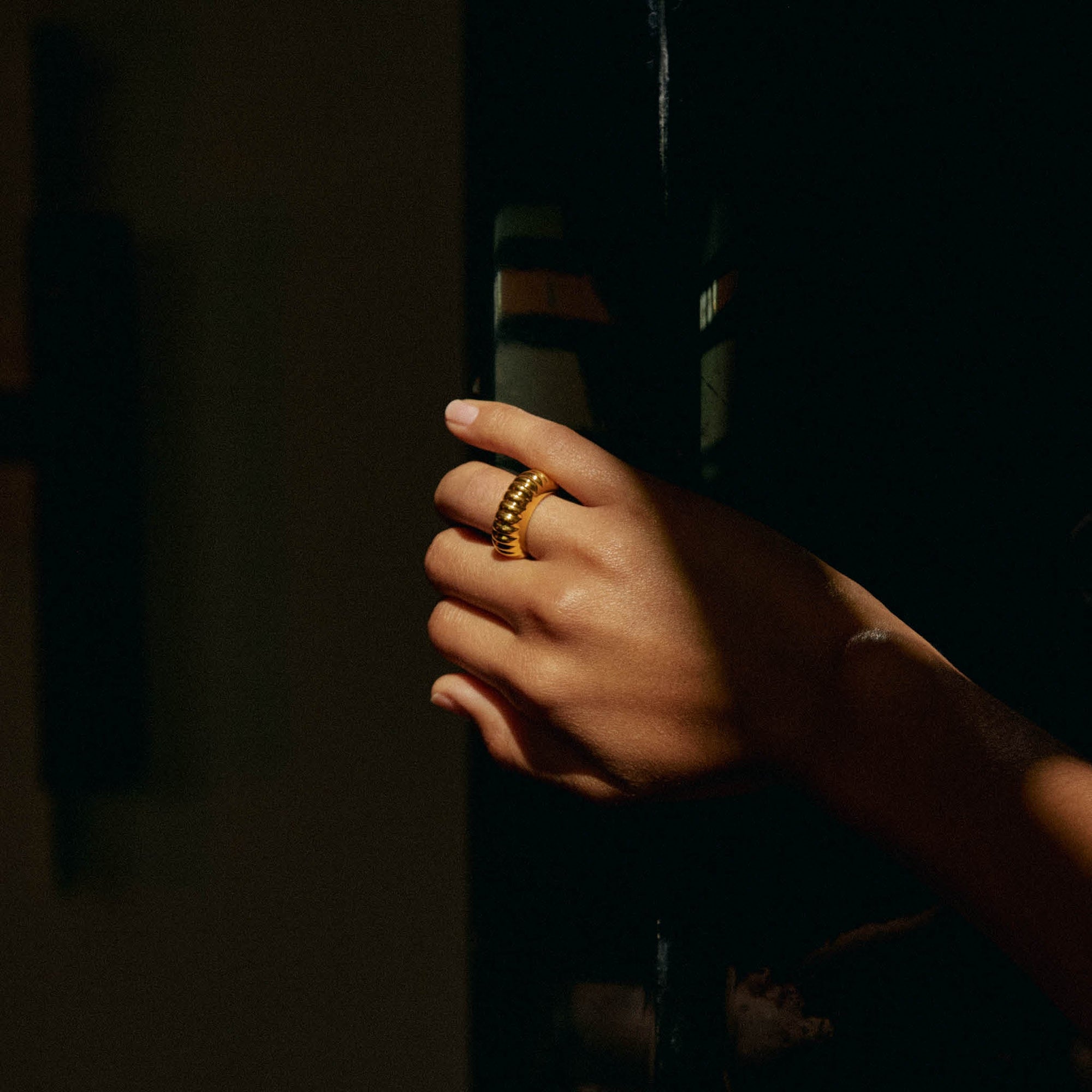 Shell Ring - High Polish | 18K Gold-Plated on Brass