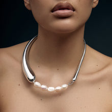Aura Necklace | Sterling Silver | Freshwater Pearls