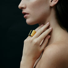 Deckard Ring | 18K Gold-Plated on Brass | Onyx
