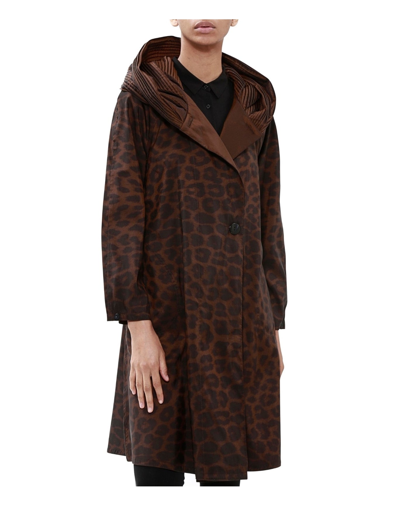 Mycra Pac | Women | Reversible Raincoat With Signature Pleated Hood In Leopard Print (Tea Length) | Leopard