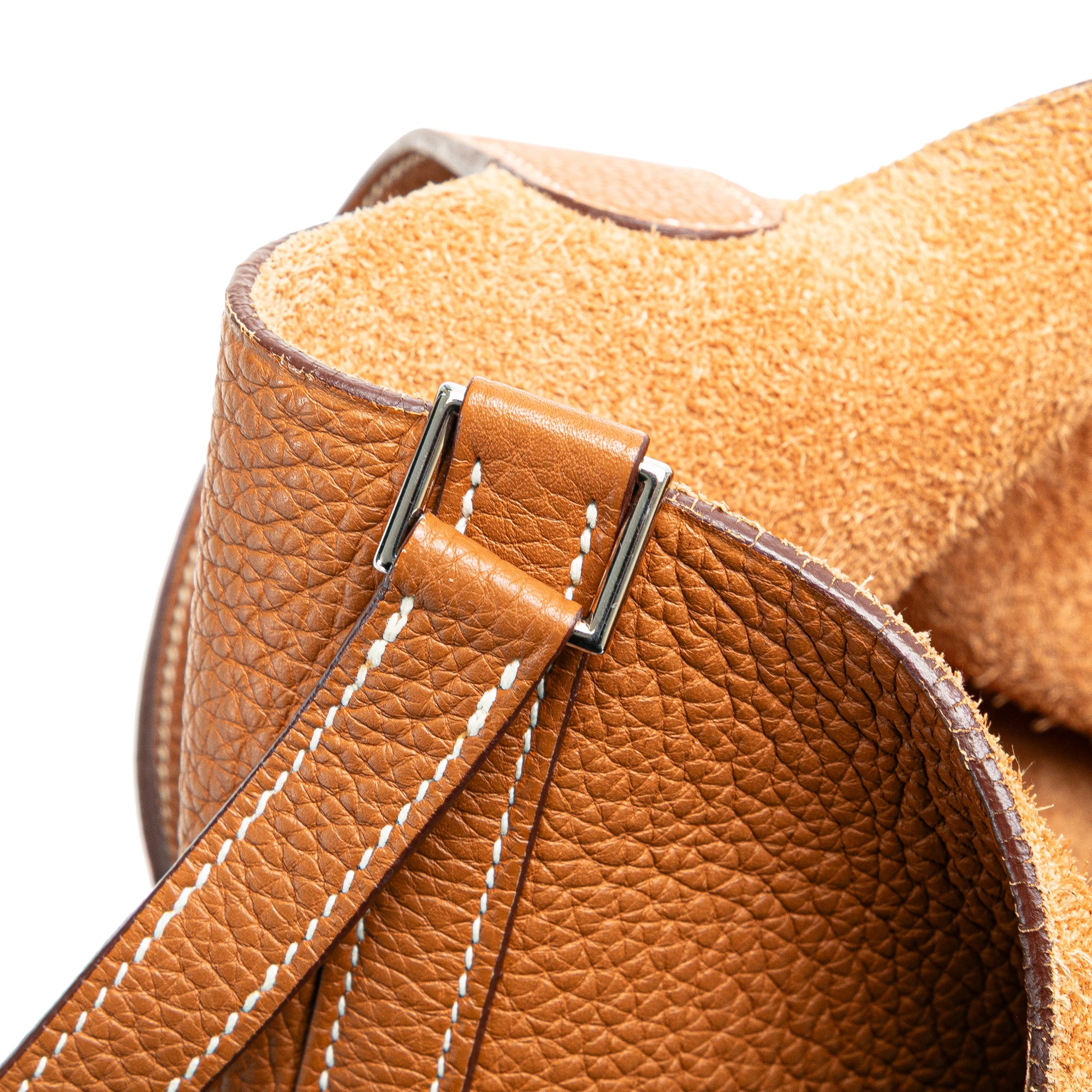 Hermes | Pre-Owned Clemence Picotin 22 | Brown/Camel