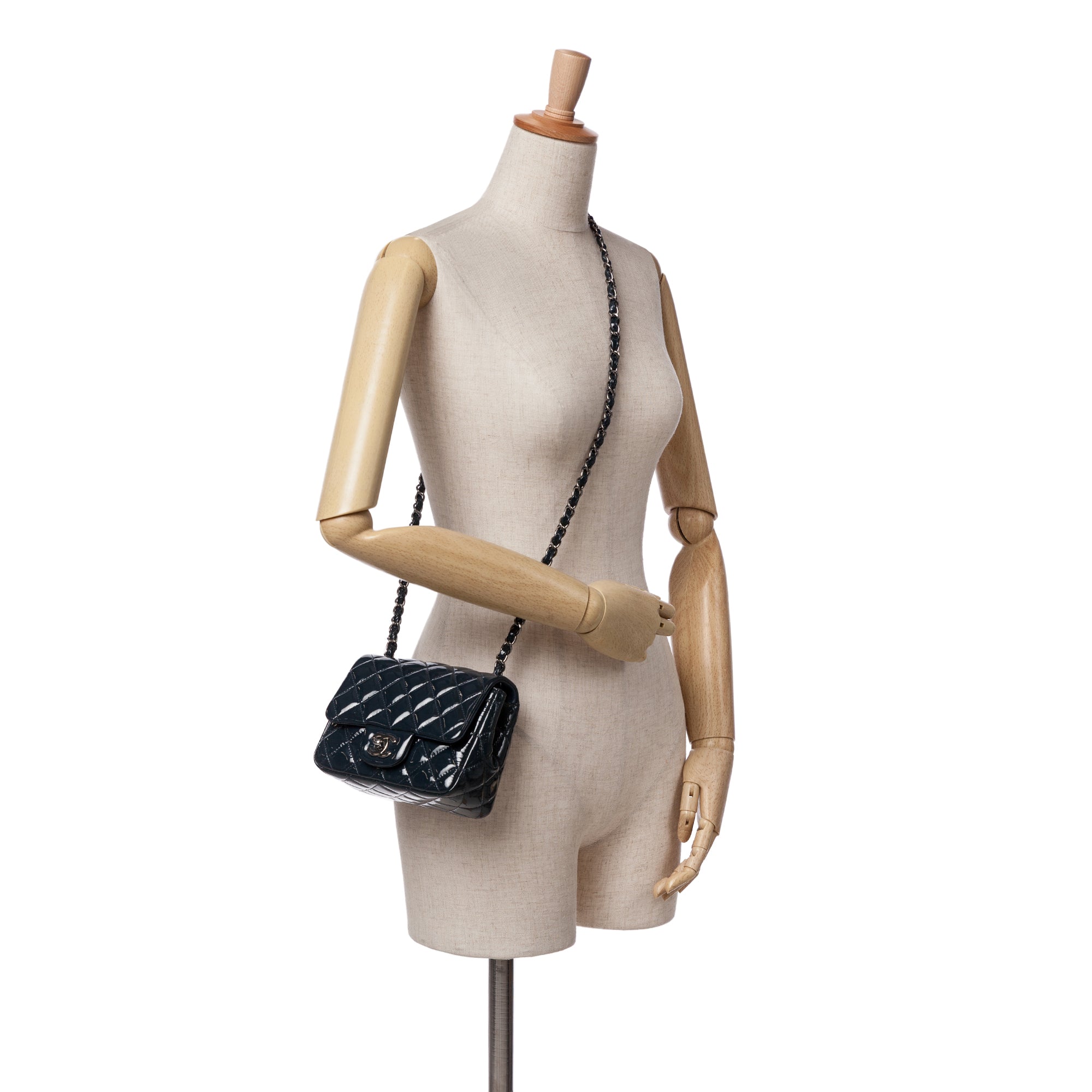 Chanel | Pre-Owned Mini Square Classic Patent Single Flap | Blue/Navy