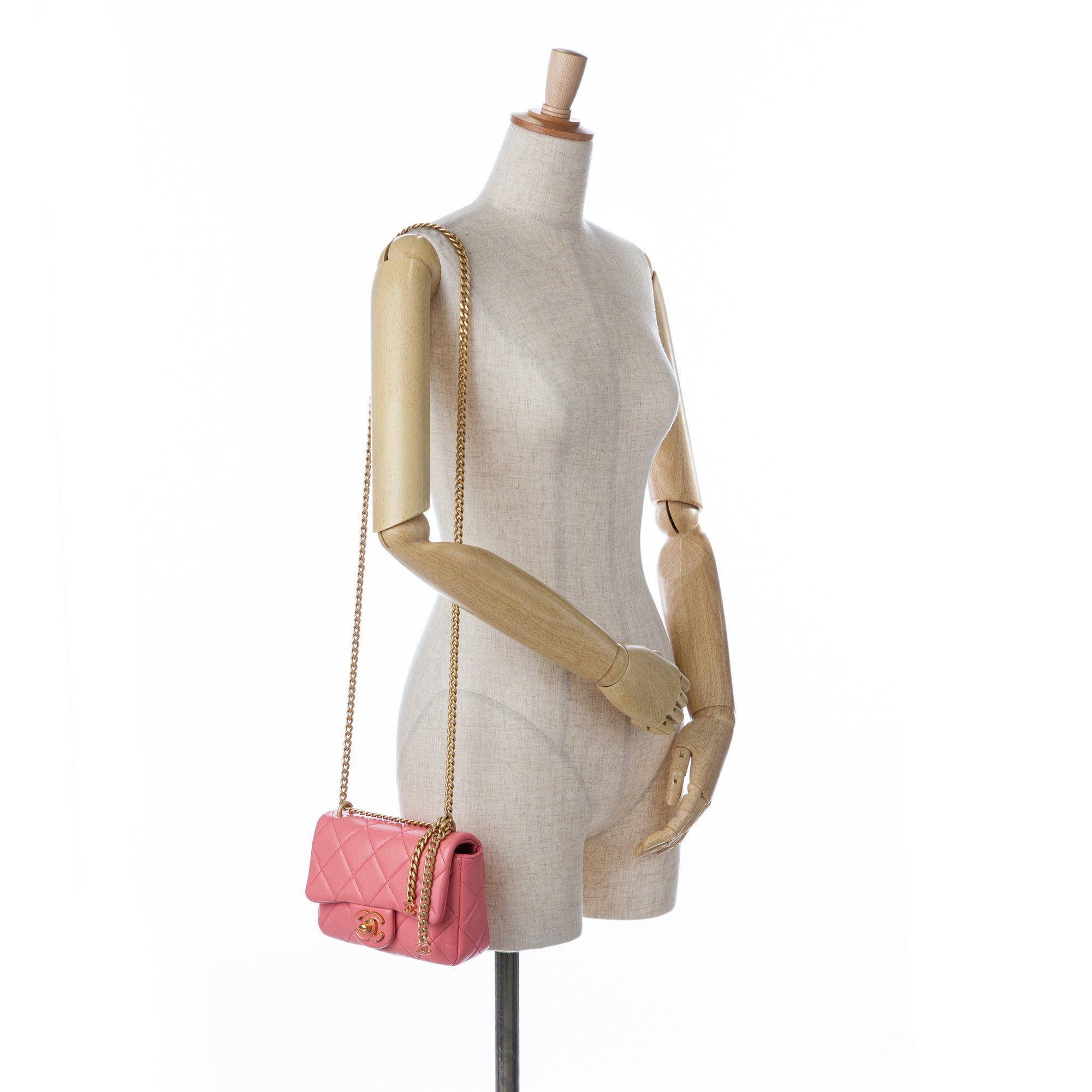 Chanel | Pre-Owned Mini Lambskin Pending CC Flap | Pink