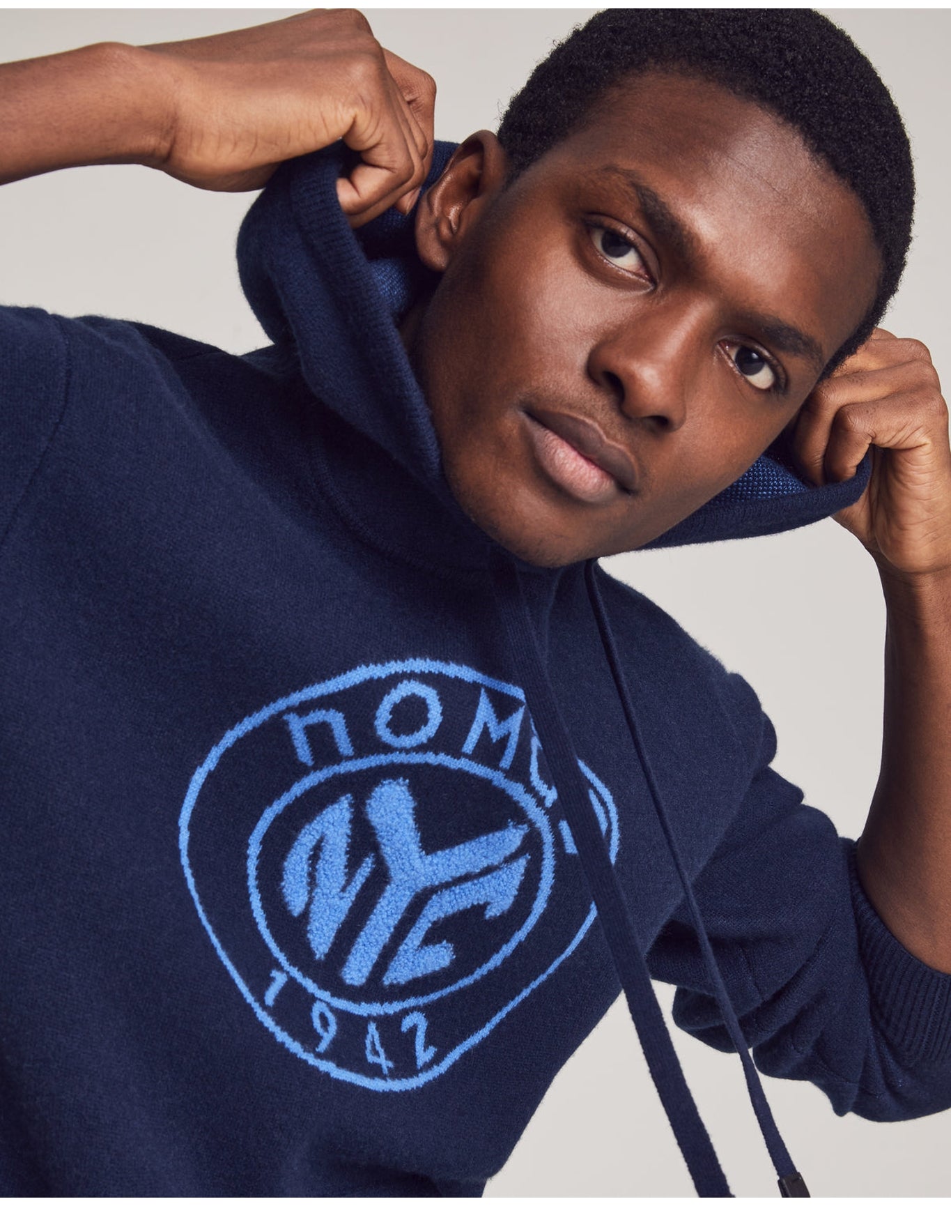 Nomad1942 | Men | Chester Thick Cashmere Hoodie | Midnight