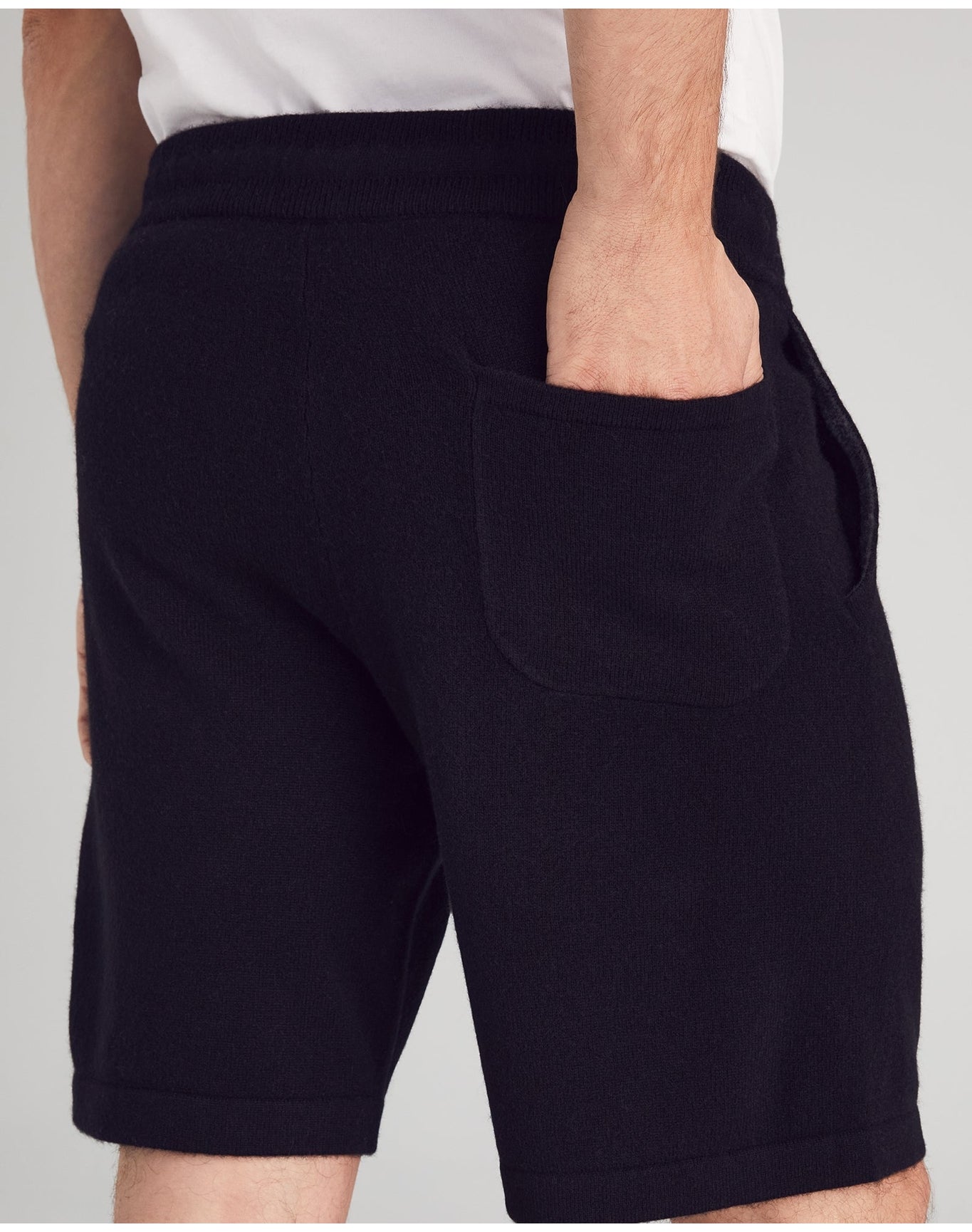 Nomad1942 | Men | Essex Short | Black