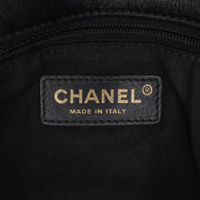 Chanel | Pre-Owned Mini Rectangular Chevron Lambskin Chain Around Flap | Black