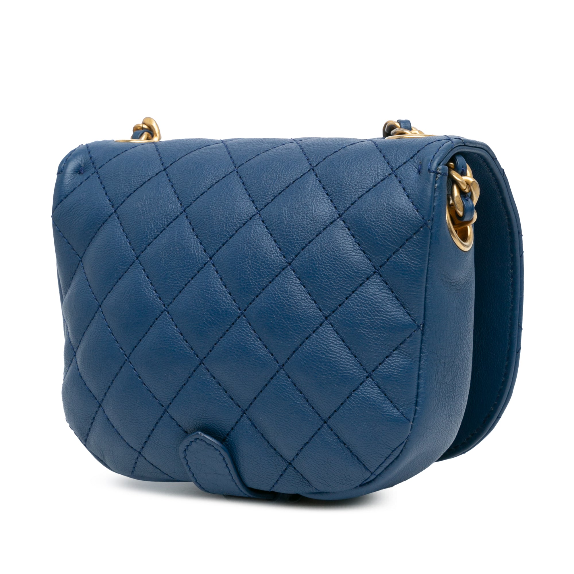 Chanel | Pre-Owned Quilted Grained Calfskin Casual Trip Messenger | Blue