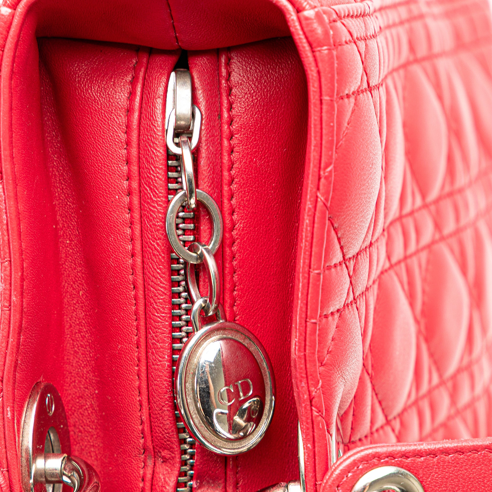 Dior | Pre-Owned Large Lambskin Cannage Lady | Red