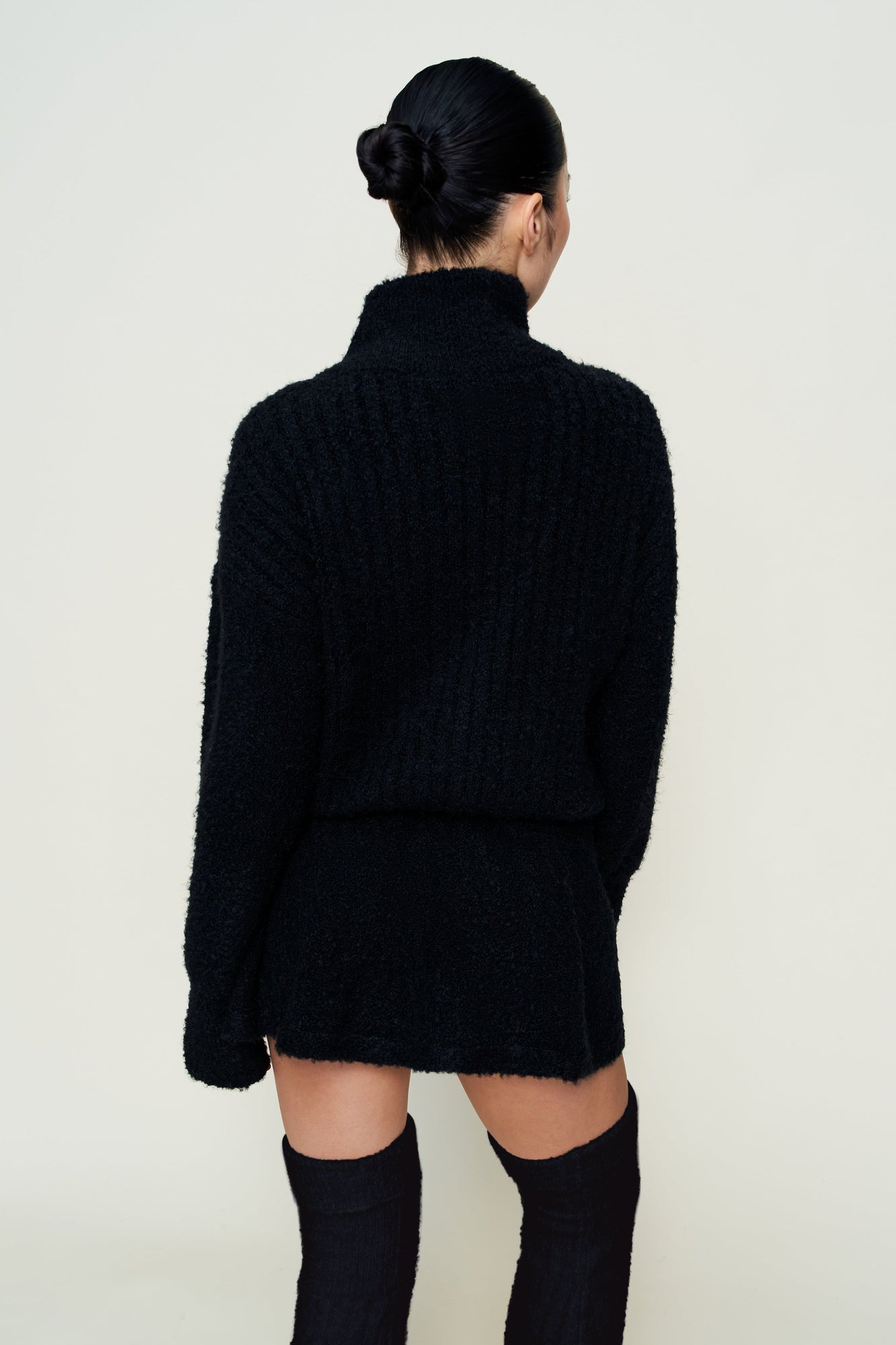 Womens | Mila Zip Up | Black