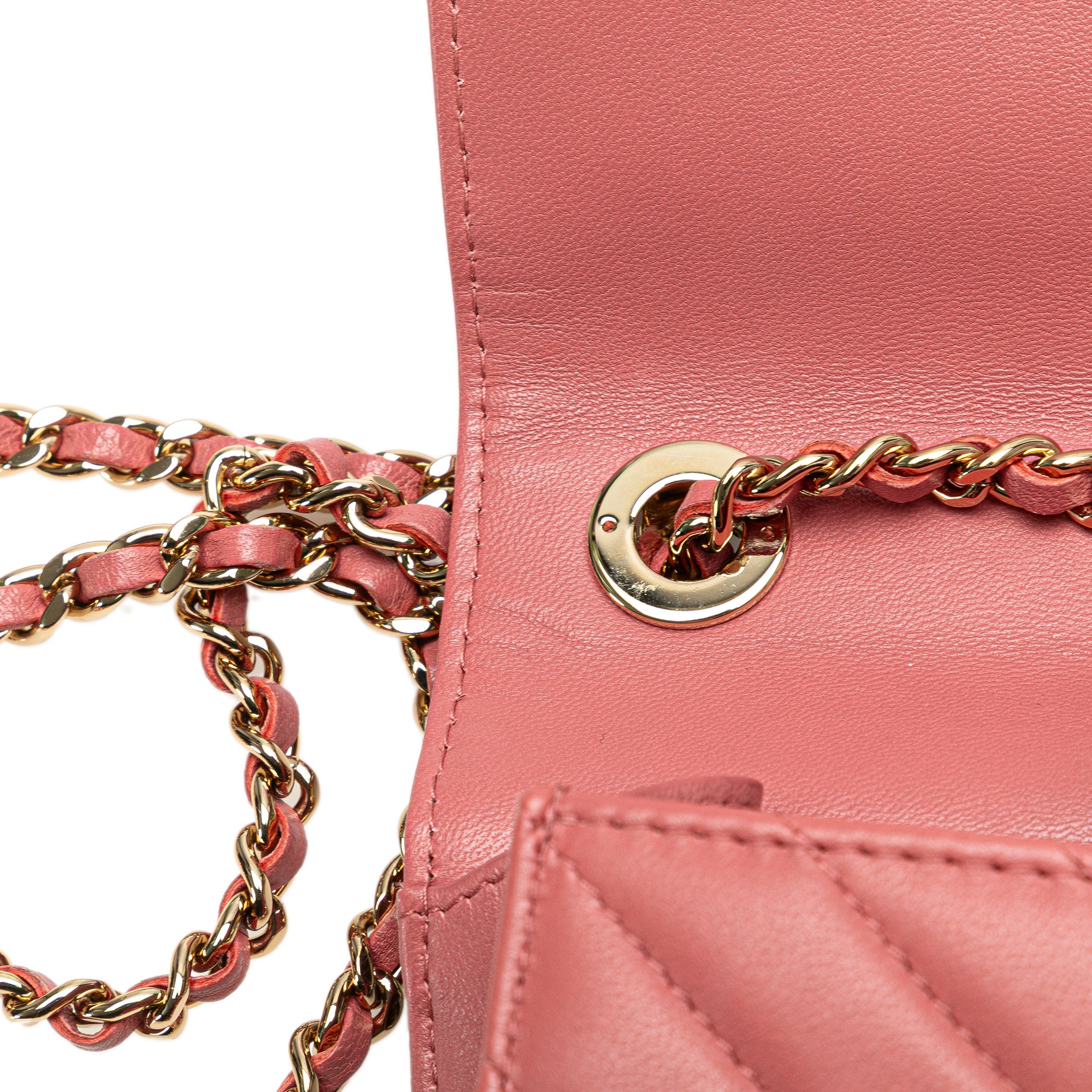 Chanel | Pre-Owned Mini Chevron Lambskin Trendy CC Chain Wallet | Pink