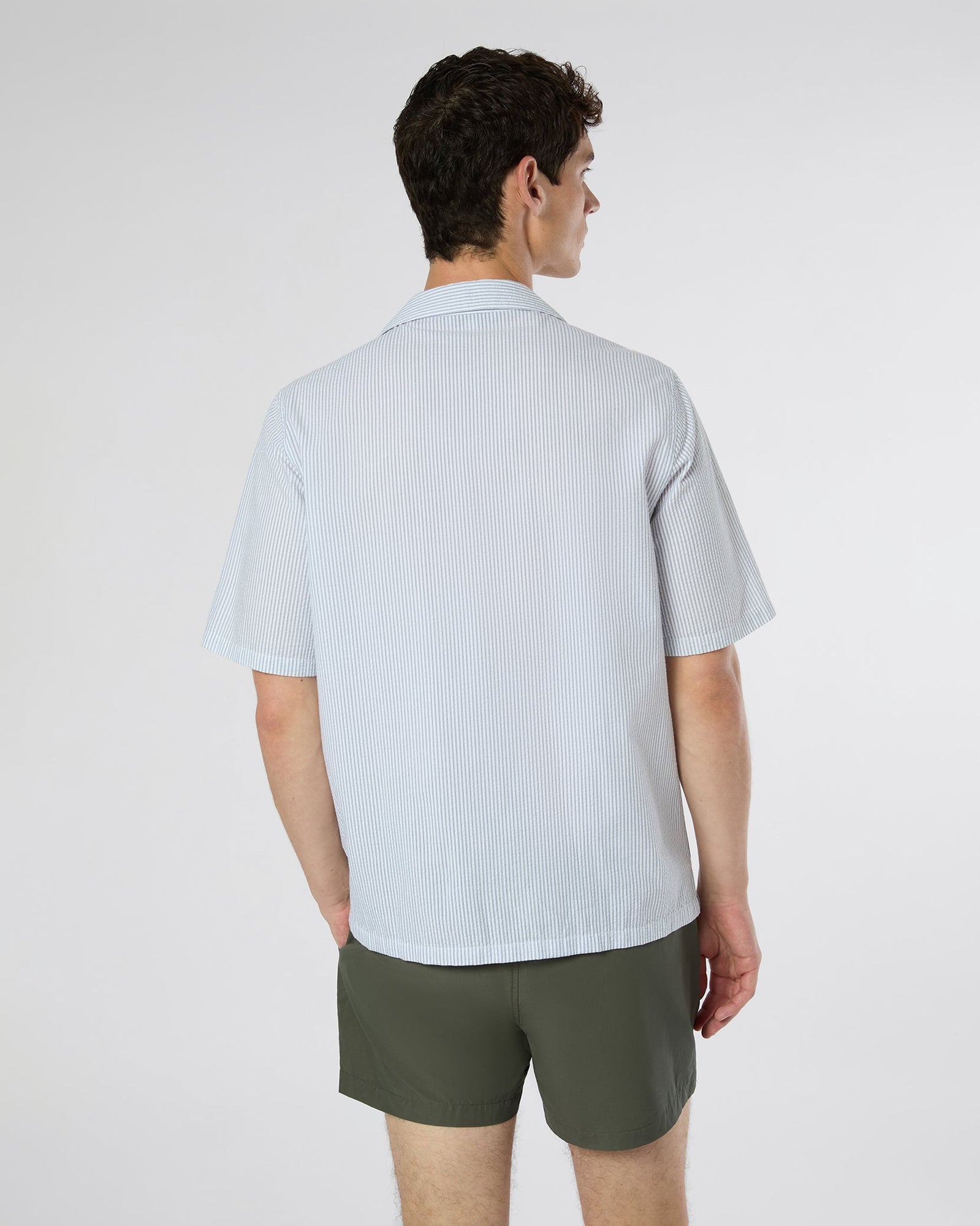Deep Navy/White