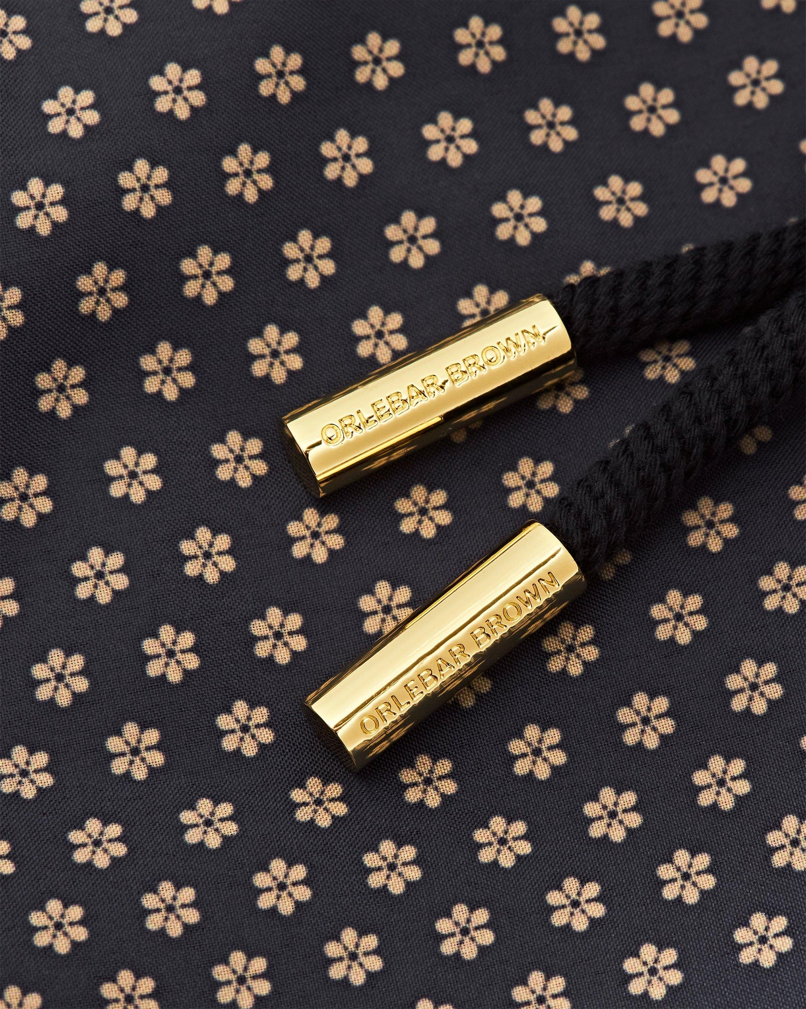 Bulldog Drawcord Biscuit/Night Iris Floret Mid-Length Drawcord Swim Shorts | Biscuit/Night Iris