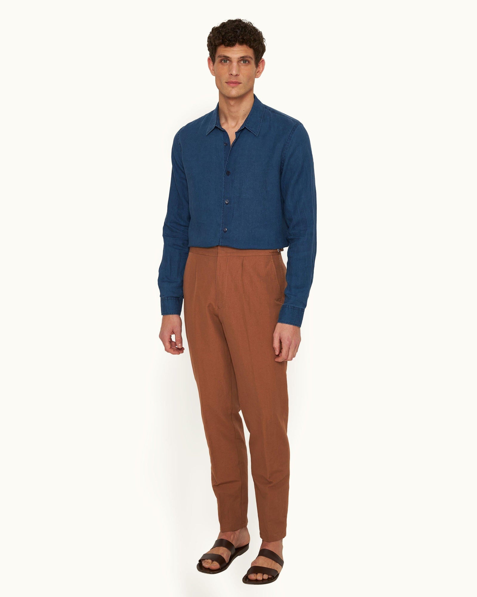 Carsyn Slim Fit Tapered Cotton-Linen Trousers Woven In Italy in Cinnamon Coffee colour | Cinnamon Coffee
