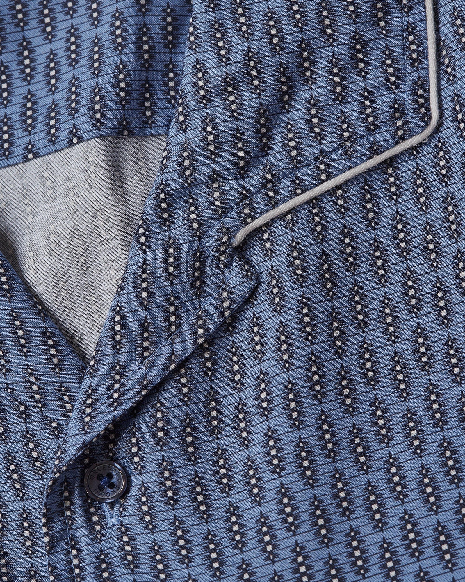 Hibbert Perez Print Classic Fit Capri Collar Shirt Woven In Italy in Springfield Blue | Springfield Blue