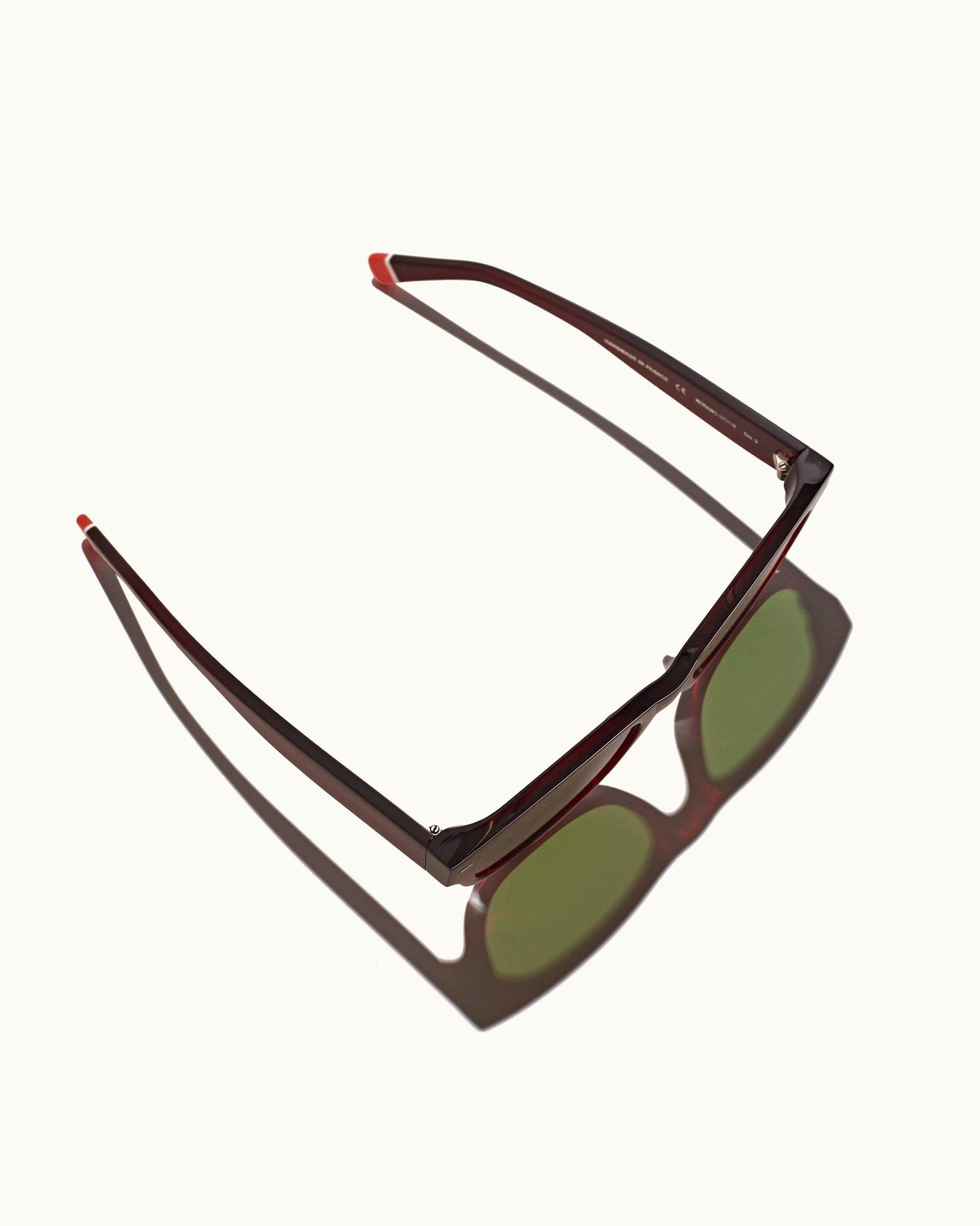 Nerano Burgundy D Frame Sunglasses | Burgundy