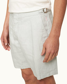Norwich Linen Tailored Fit Linen Shorts In White Jade | White Jade