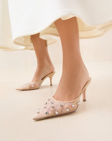 Color: Cream/Clear