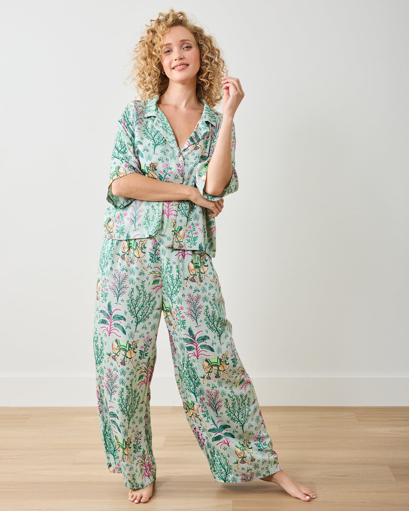 OLD FIT Camel's Courtyard - Eco Satin Wildest Dreams Set - Avocado - Printfresh