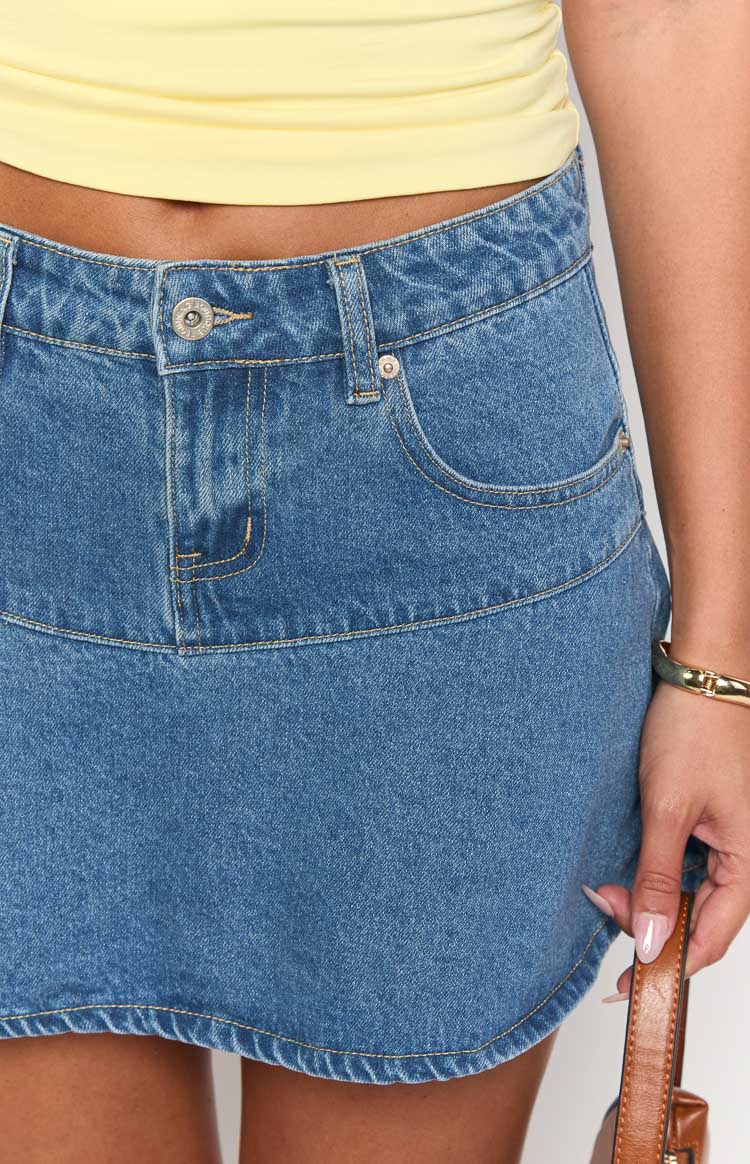 Quinley Denim Mini Skirt | Mid Wash