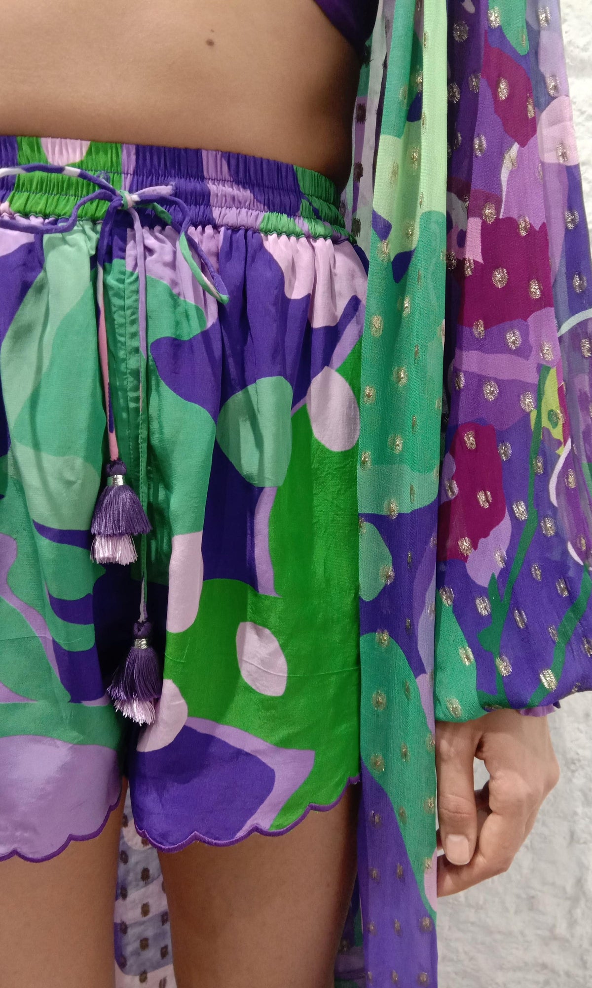 Rococo Sand | Aerin Tanish Crepe Shorts | Purple Multi