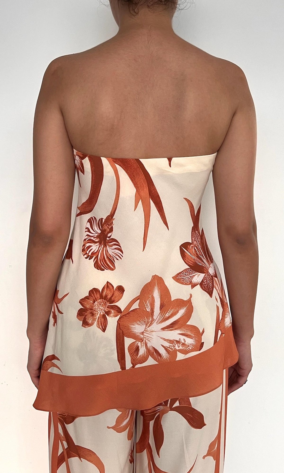 Rococo Sand | Ciro Viscose Crepe Heavy (Skw 3202) Asymmetrical Strapless Top | Beige Brown