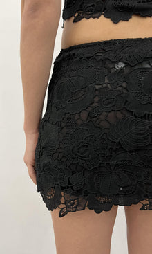 Rococo Sand | Eliza Polyester Chemical Lace Short Skirt | Black