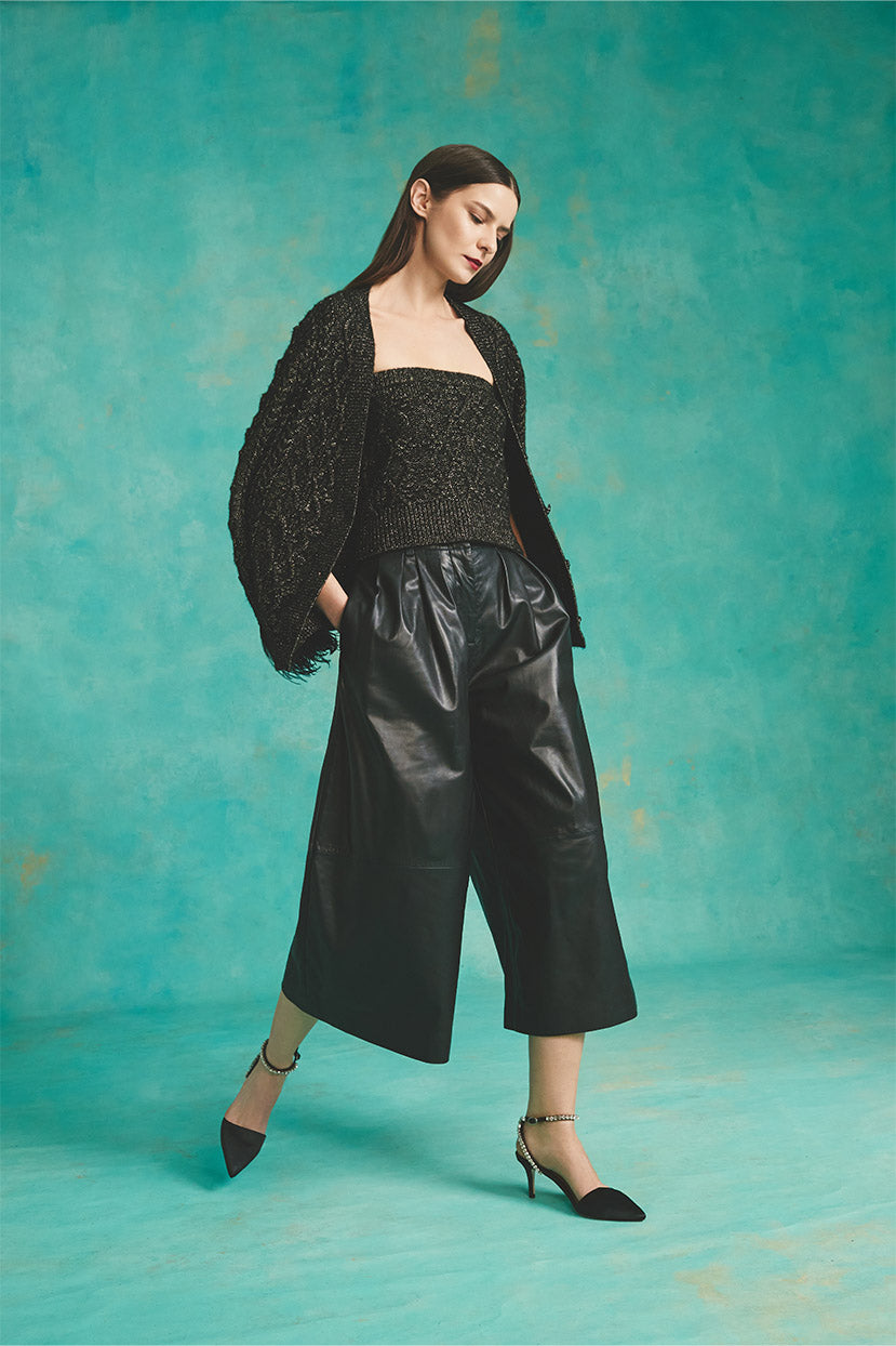 Amabella Top | Black w/ Gold Lurex