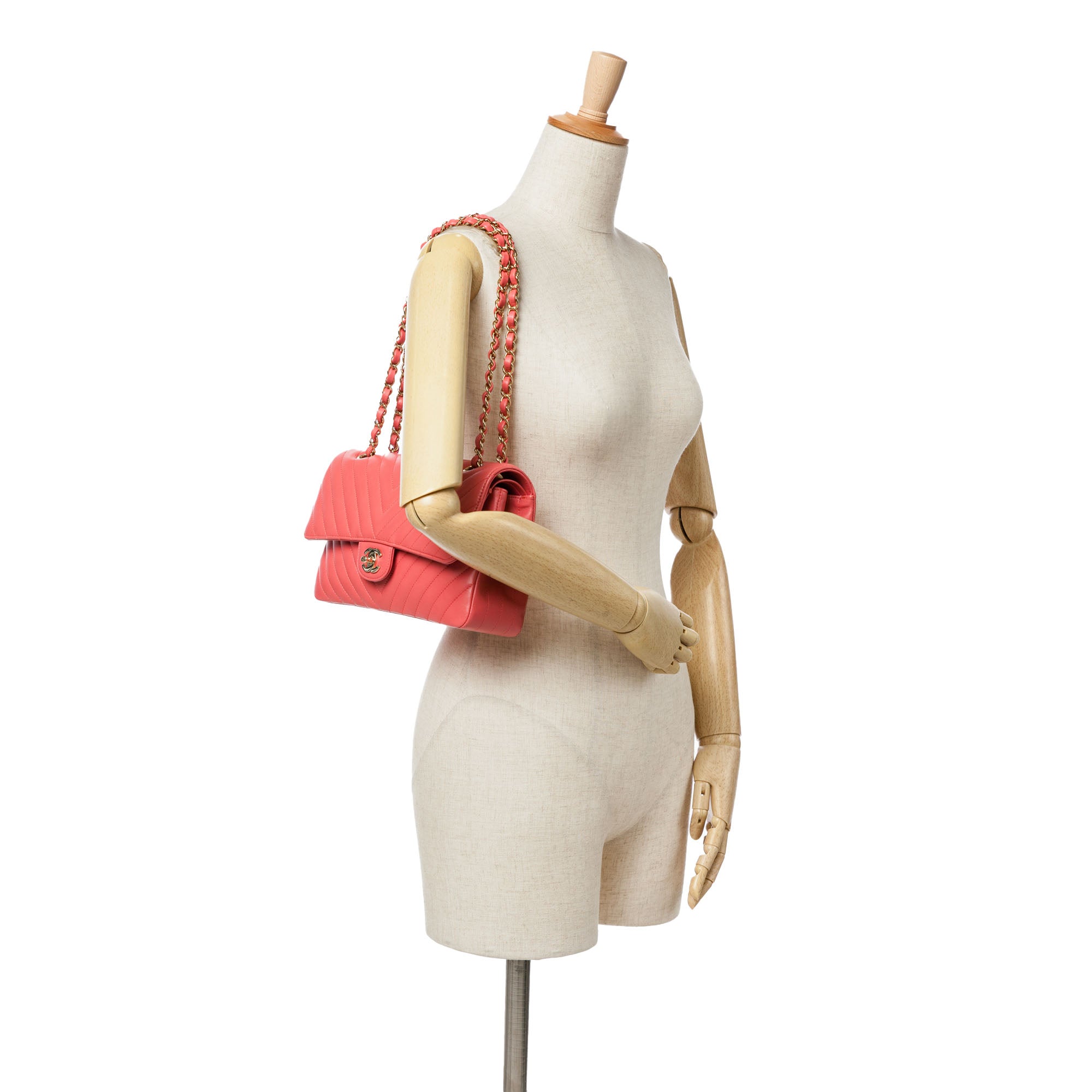 Chanel | Pre-Owned Medium Classic Chevron Lambskin Double Flap - III | Pink/Blush