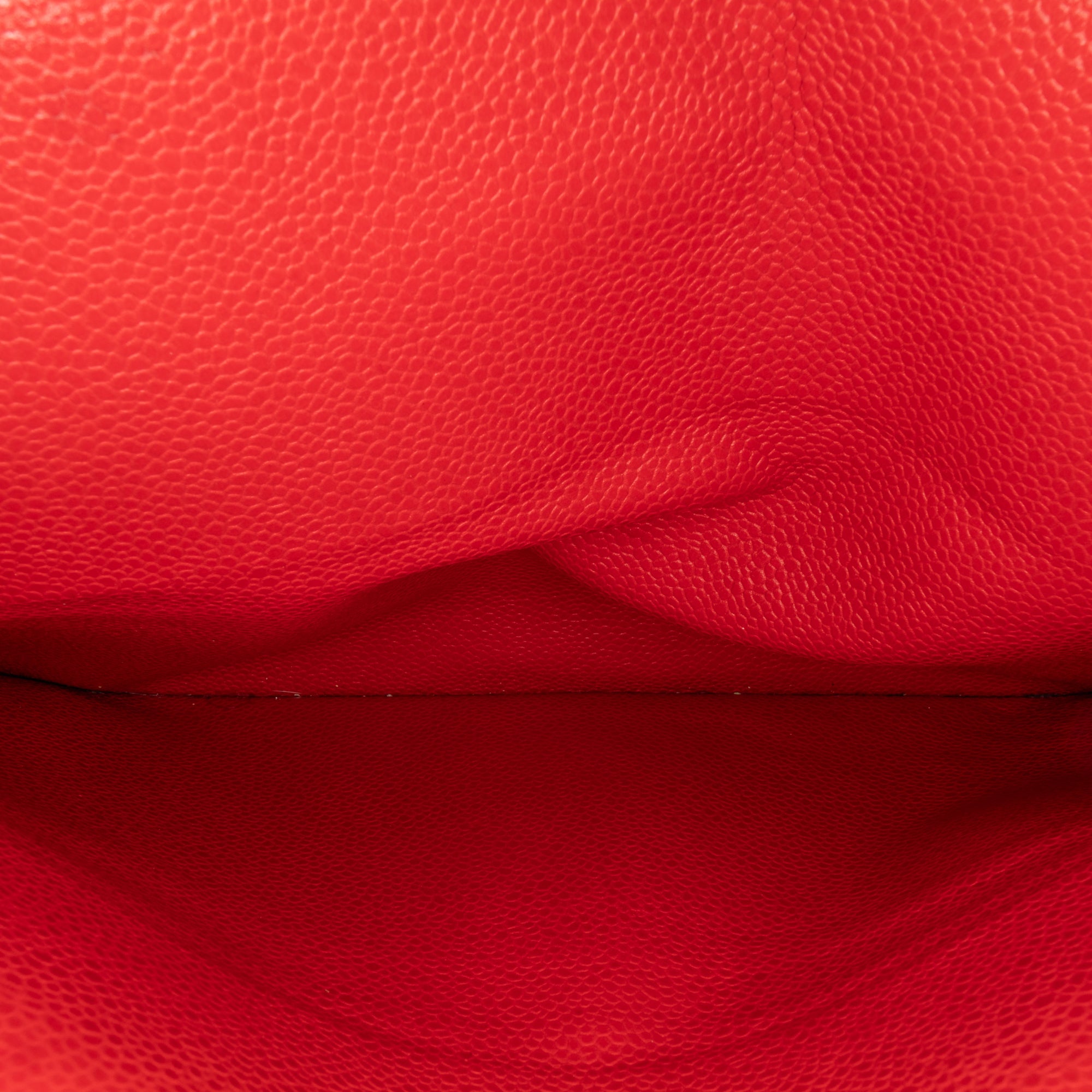 Chanel | Pre-Owned Jumbo Classic Caviar Double Flap - II | Red/Dark Red