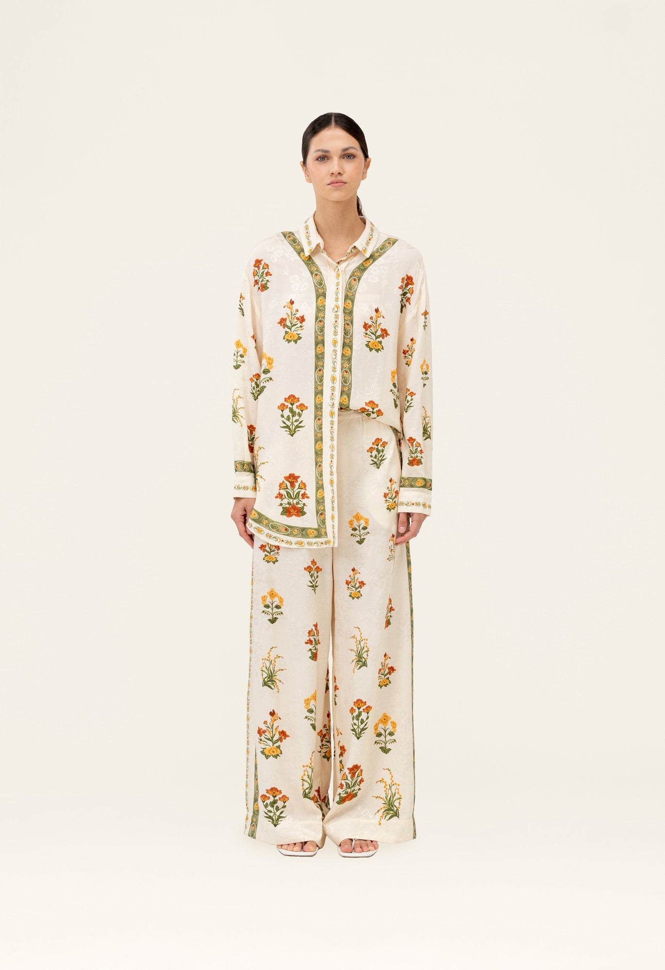 Secreto-Tota-Canna-Trousers-19261-3.jpg