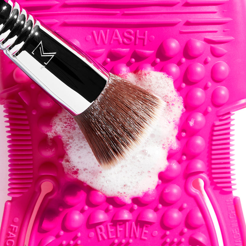 Sigma Spa Express Brush Cleaning Glove | Pink