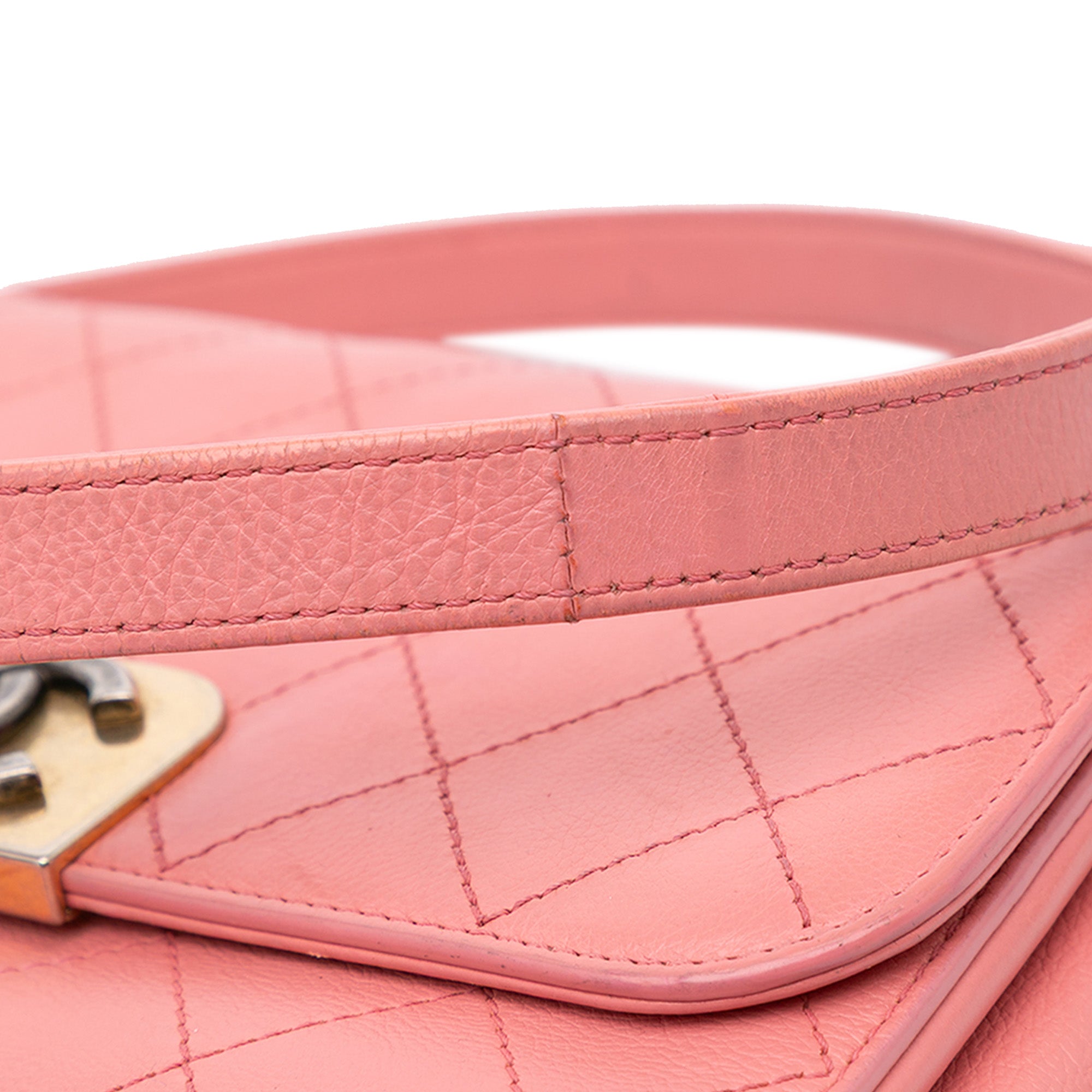 Chanel | Pre-Owned Quilted Calfskin Straight Lined Flap - I | Pink