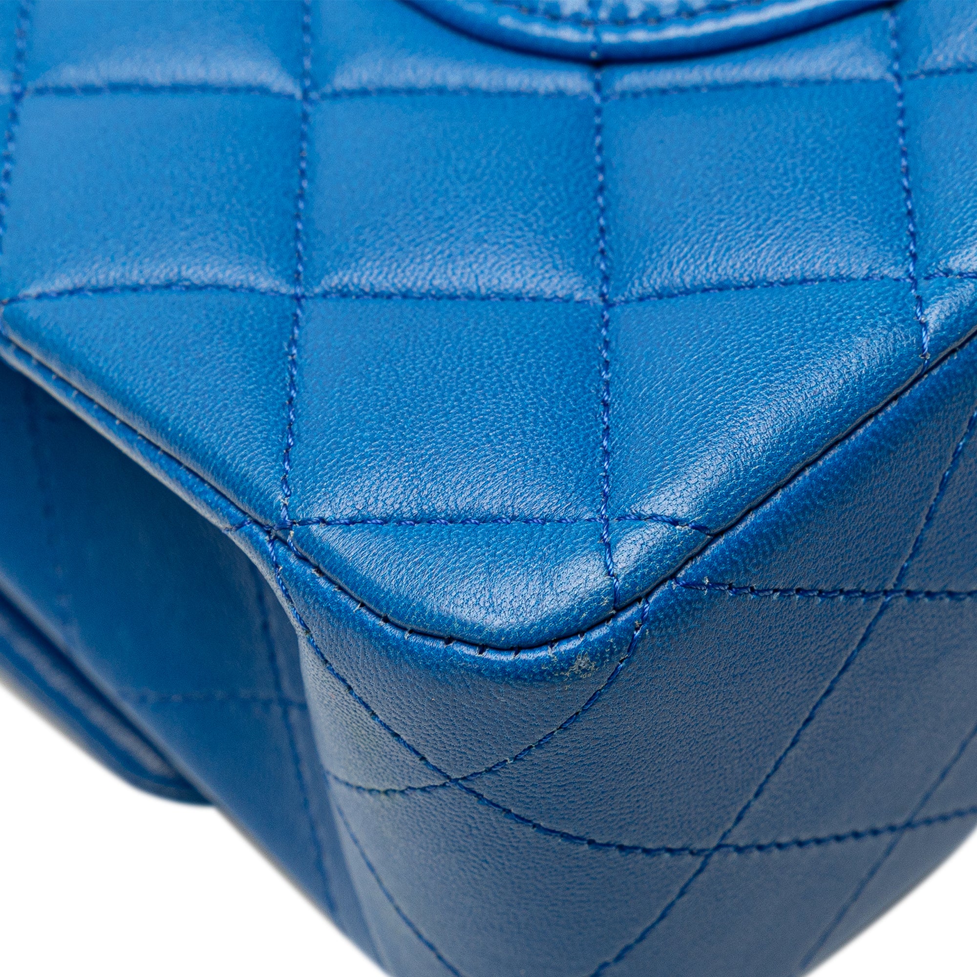 Chanel | Pre-Owned Medium Classic Lambskin Double Flap | Blue