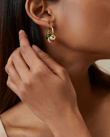 Color: Gold/Multi