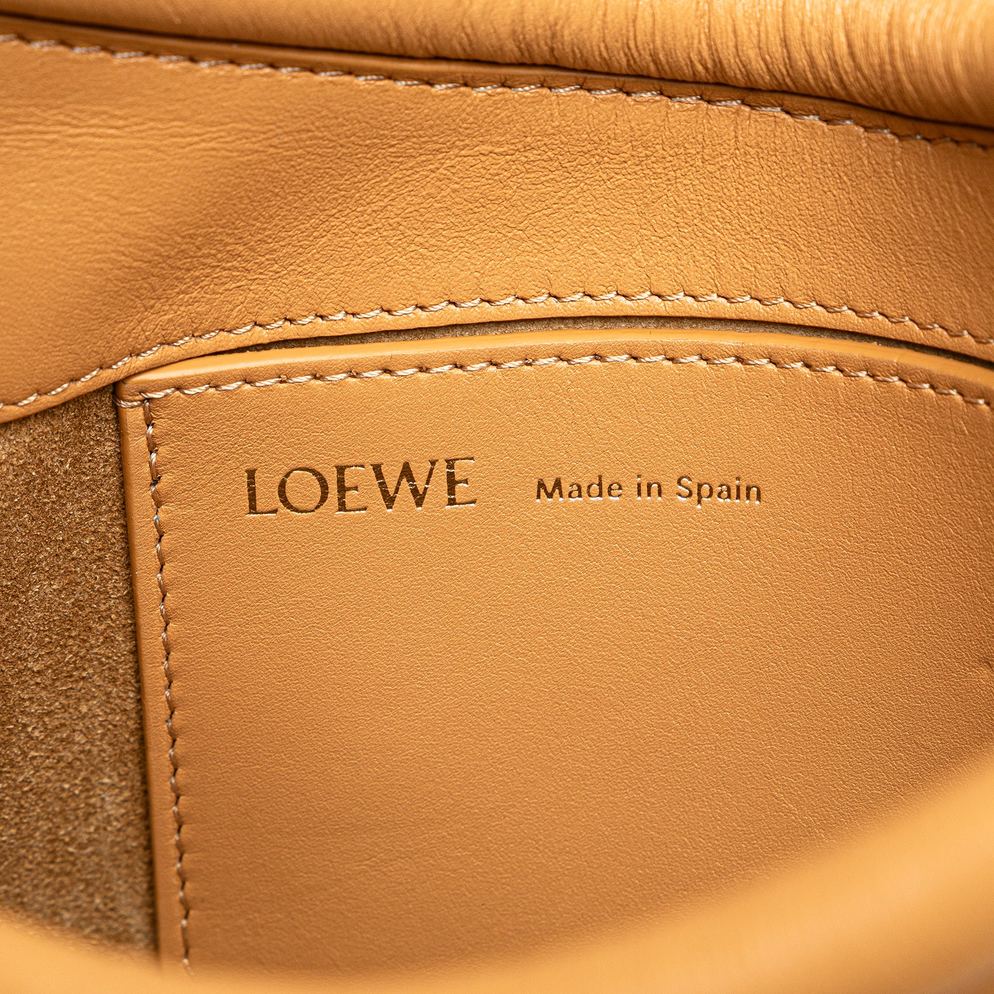 Loewe | Pre-Owned Leather Paseo Satchel | Brown/Light Brown