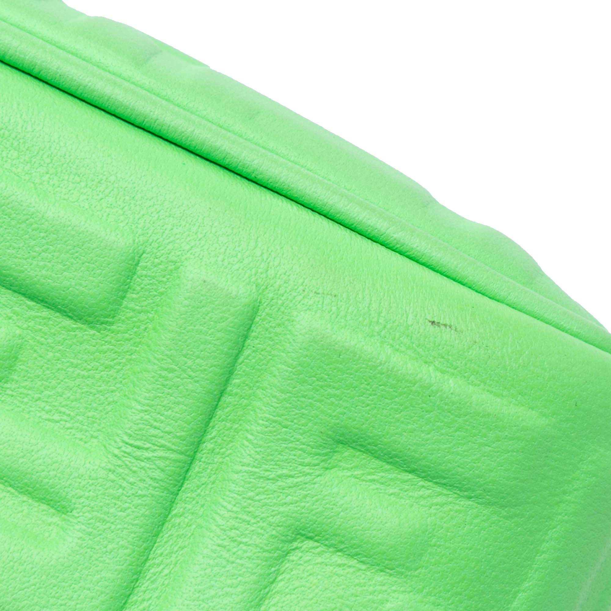 Fendi | Pre-Owned Zucca Embossed Leather Chain Midi Baguette - I | Green/Light Green