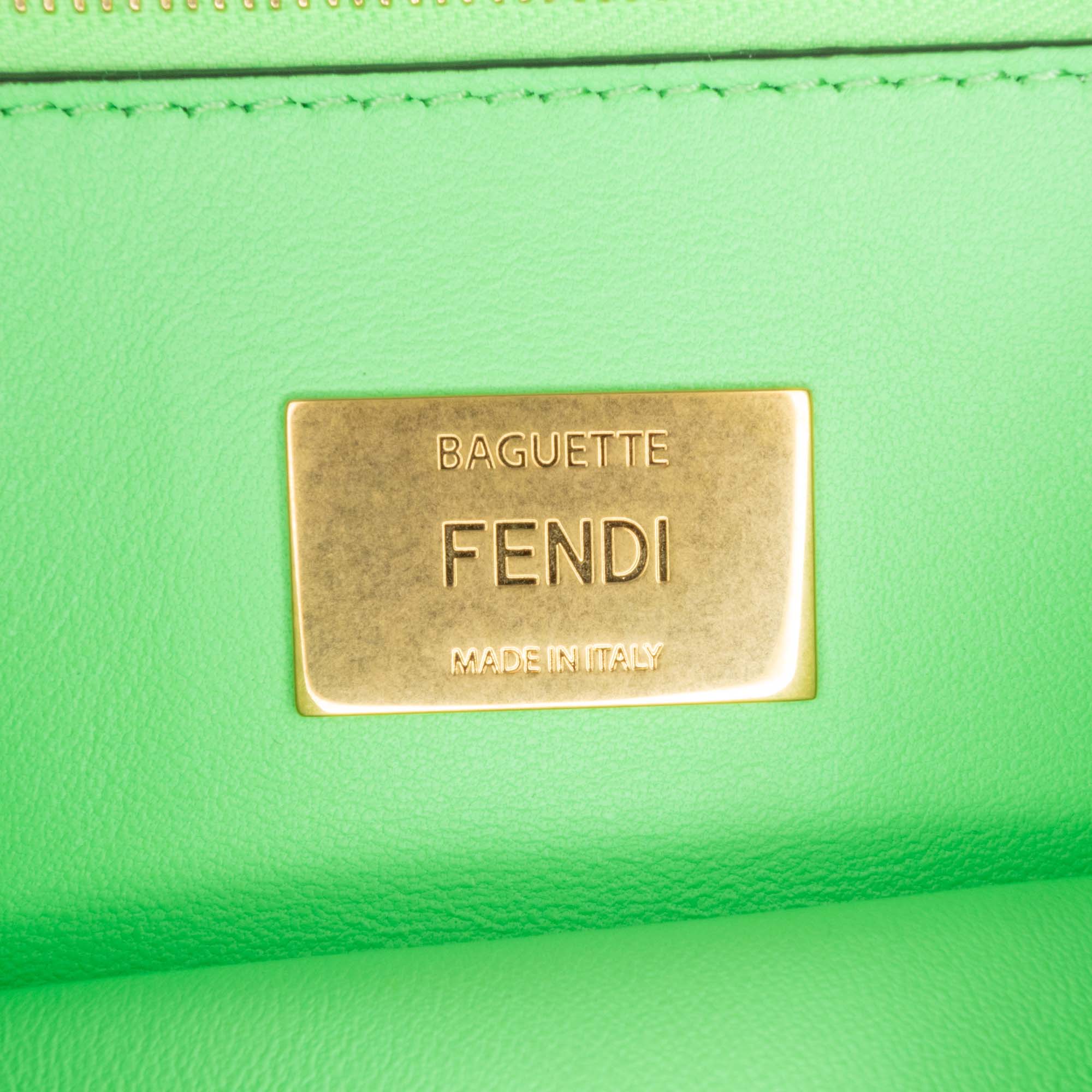 Fendi | Pre-Owned Zucca Embossed Leather Chain Midi Baguette - I | Green/Light Green