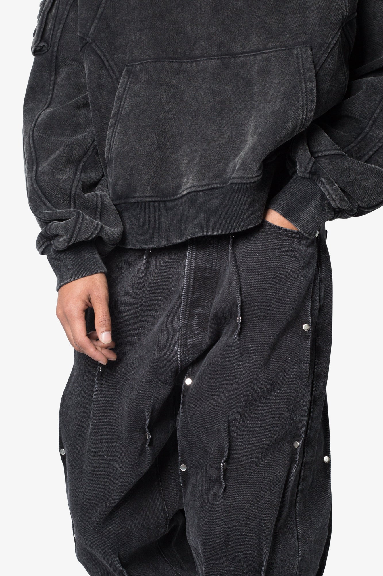 Ultra Baggy Rivet Denim | Black