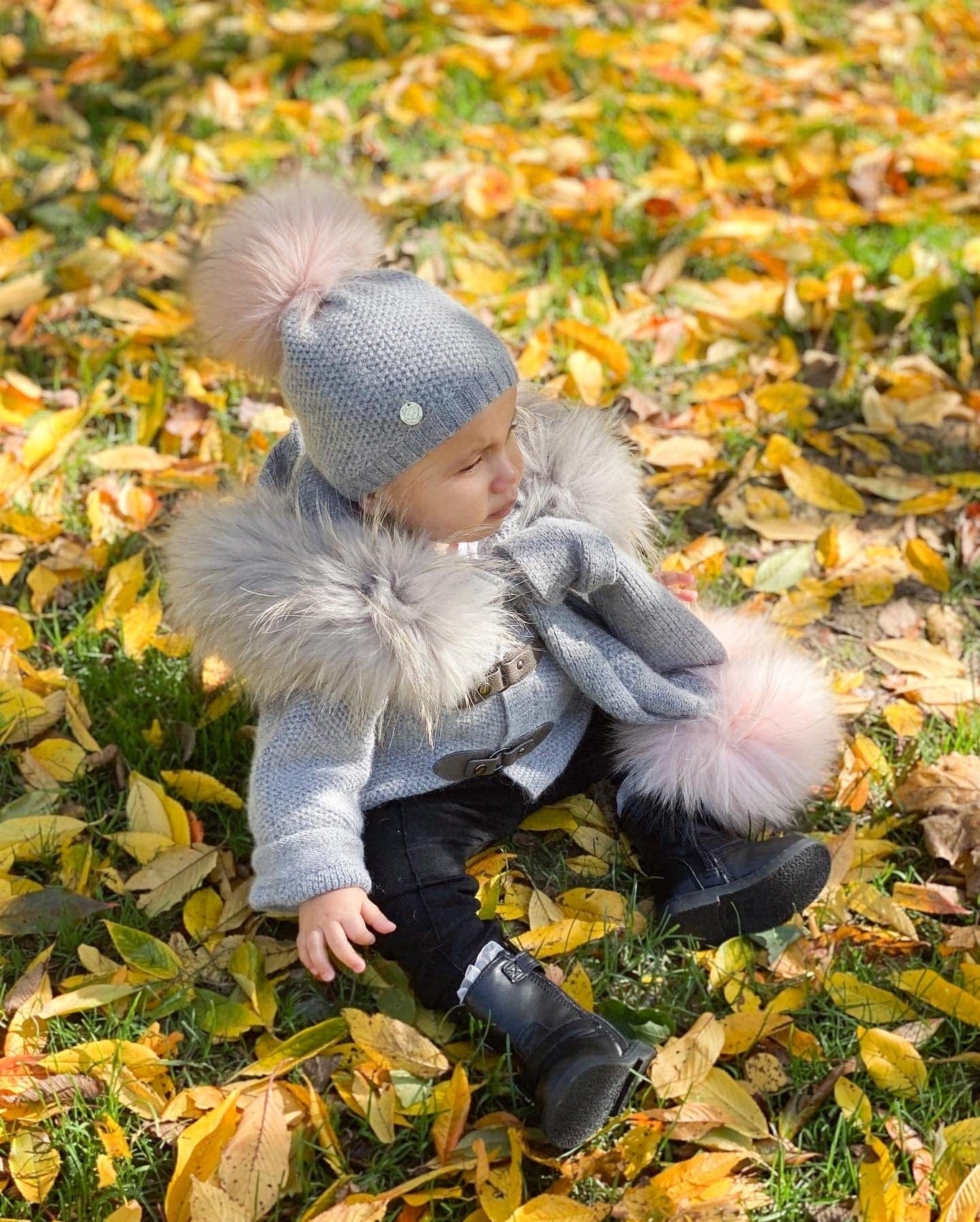 Unisex | Honeycomb Grey Cashmere Beanie Hats Pink Pom | Gray