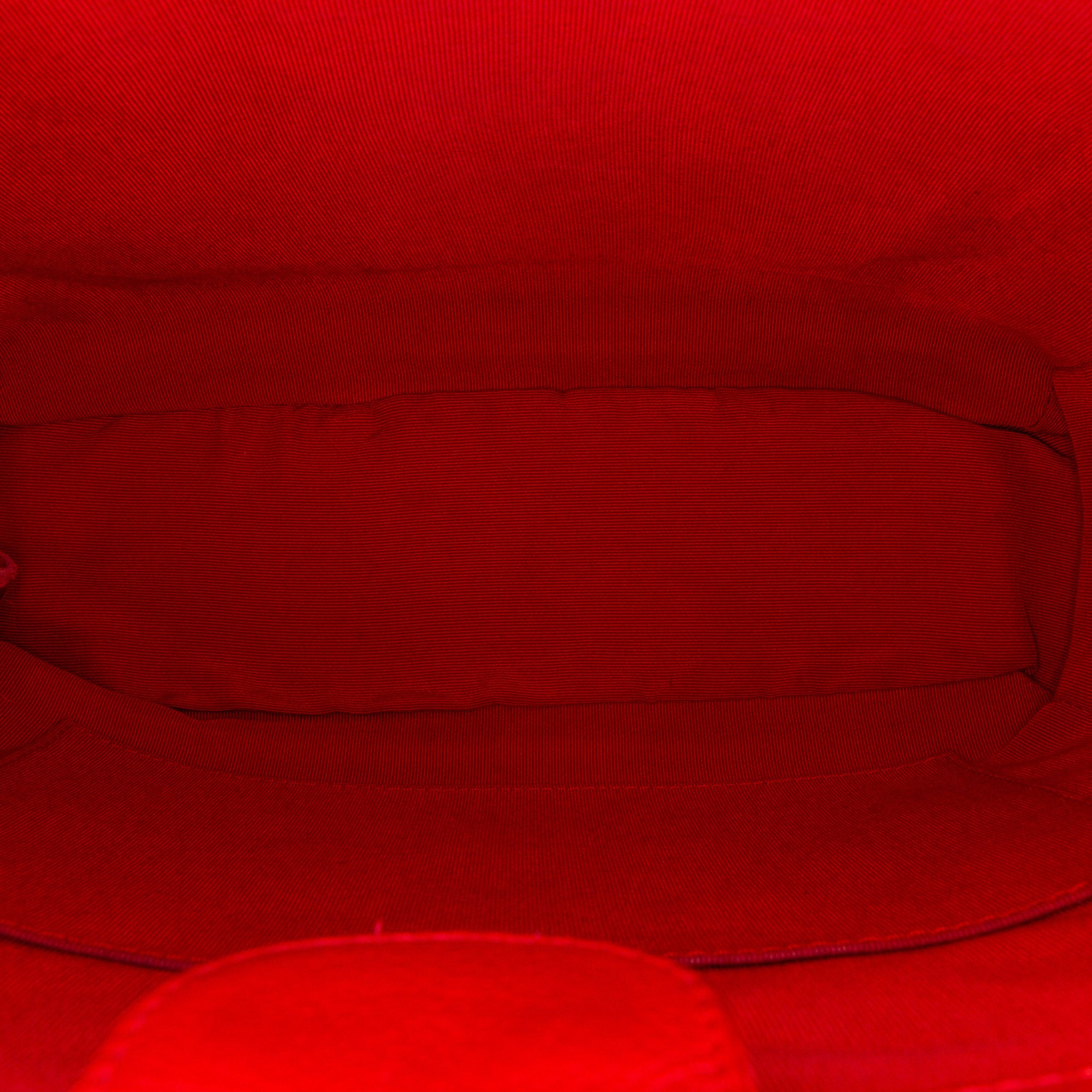 Chanel | Pre-Owned Caviar Petite Shopping Tote | Red