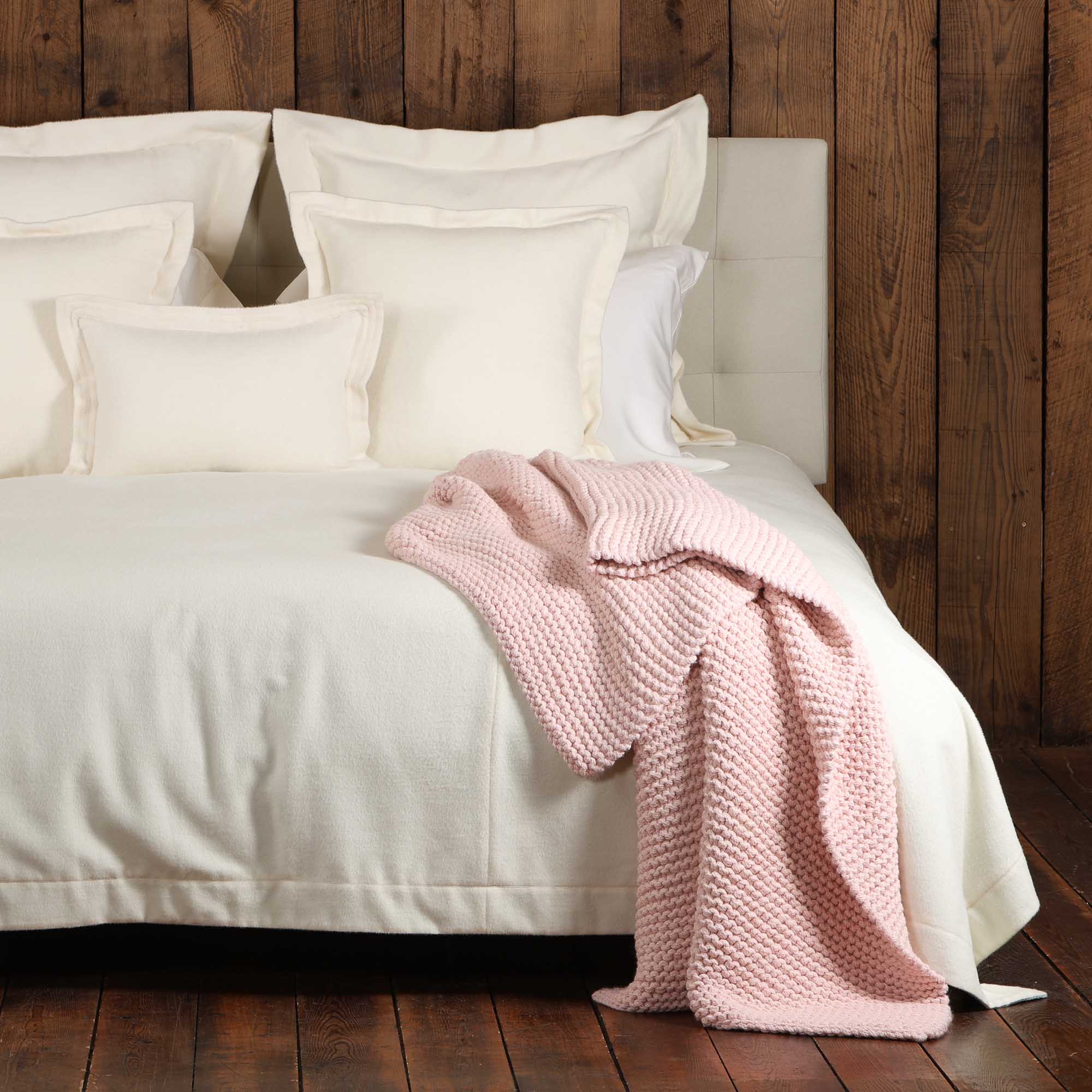Morgan Throw | Pink Powder