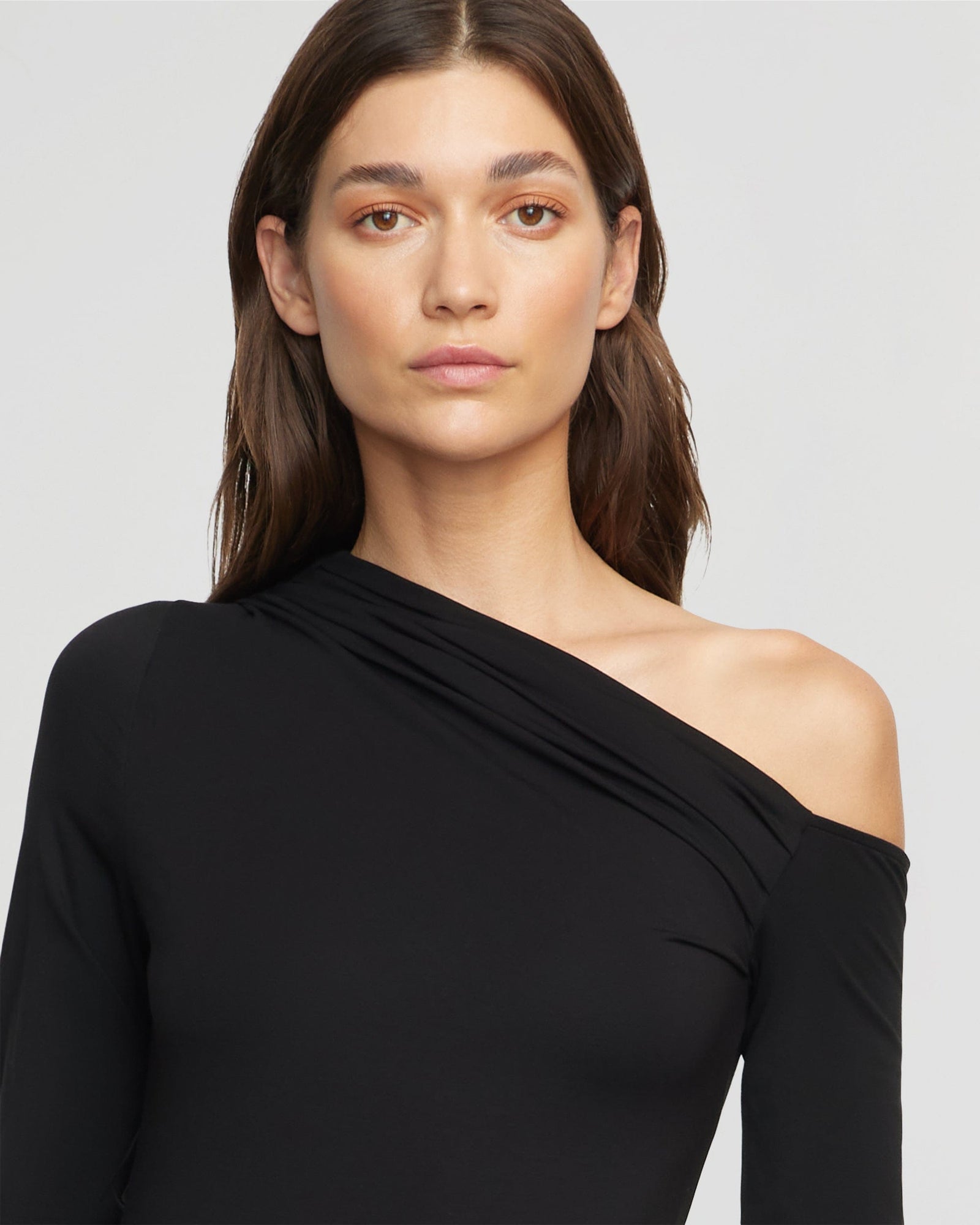 Renee | Alina Off-Shoulder Jersey Dress in Size Small