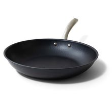 Black Angus Frying Pan | Carbon