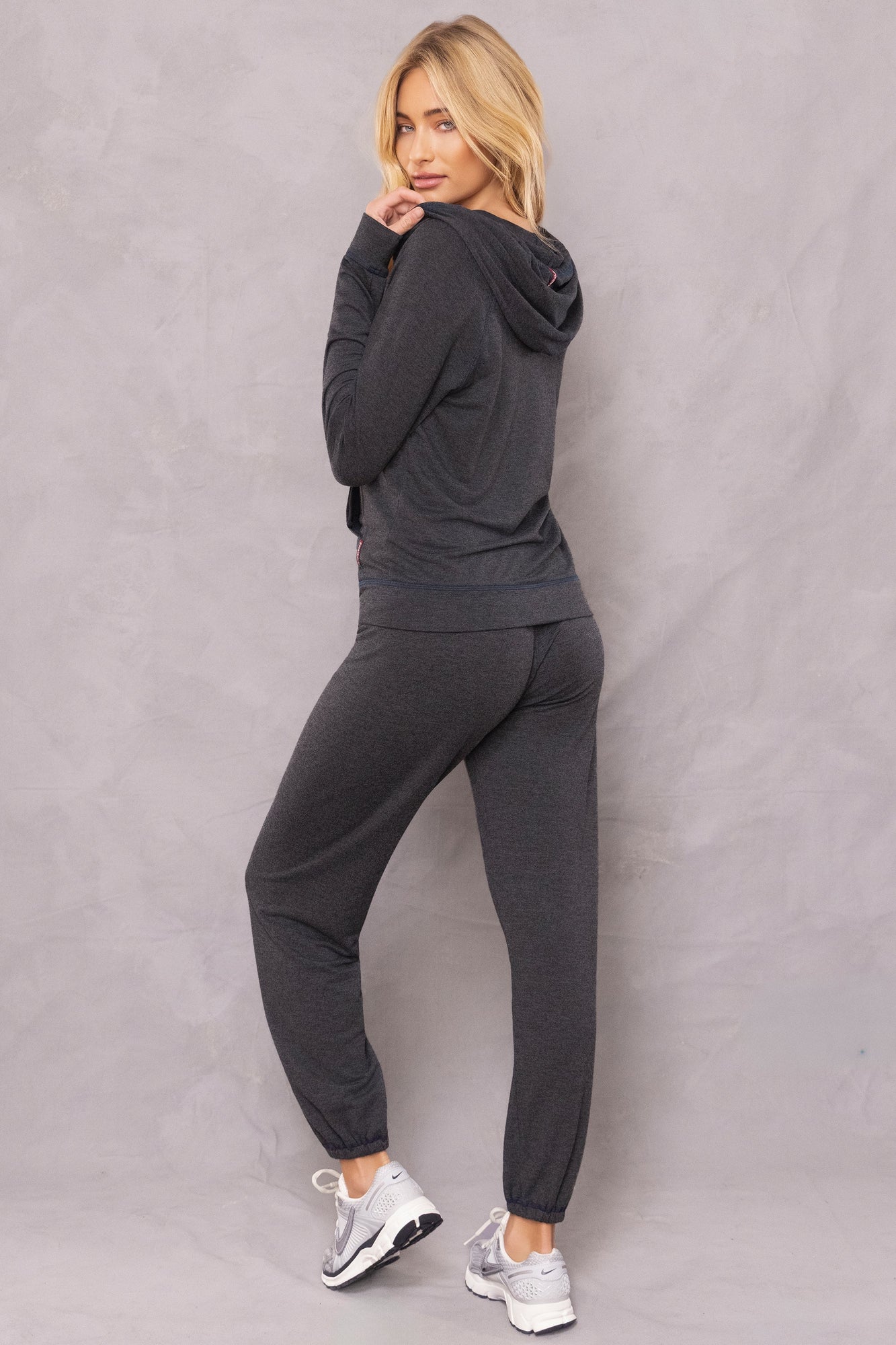 Women | Butter Terry Slouchy Pull-On Jogger | Black