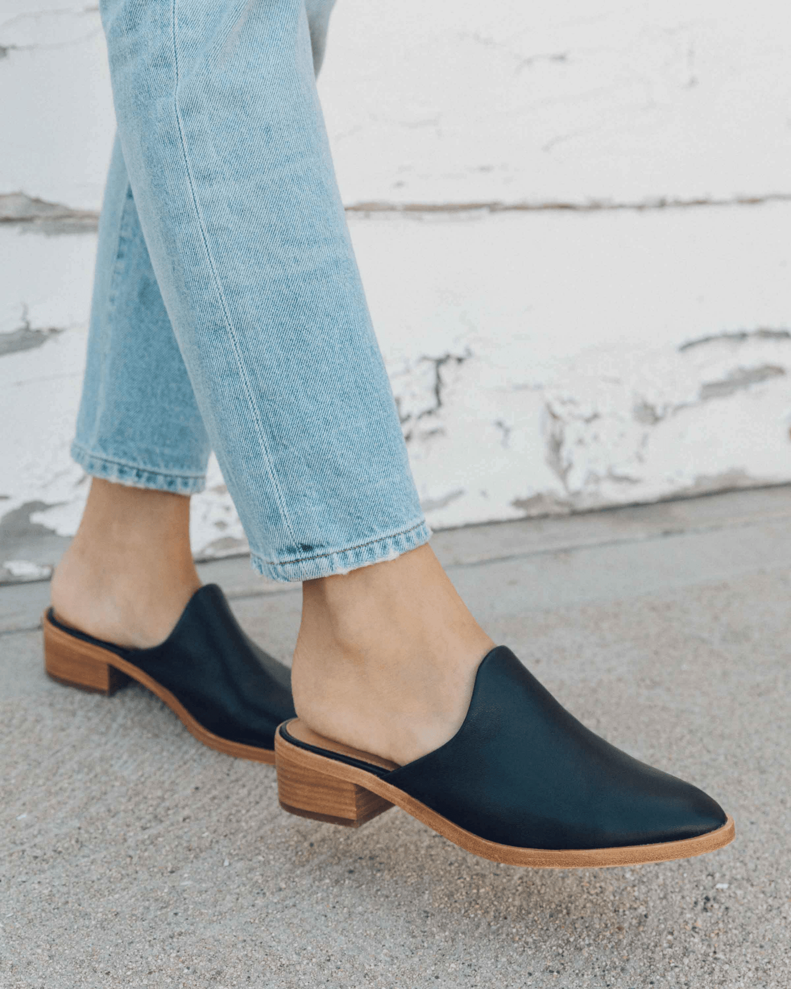 Womens | Venetian Mule | Black