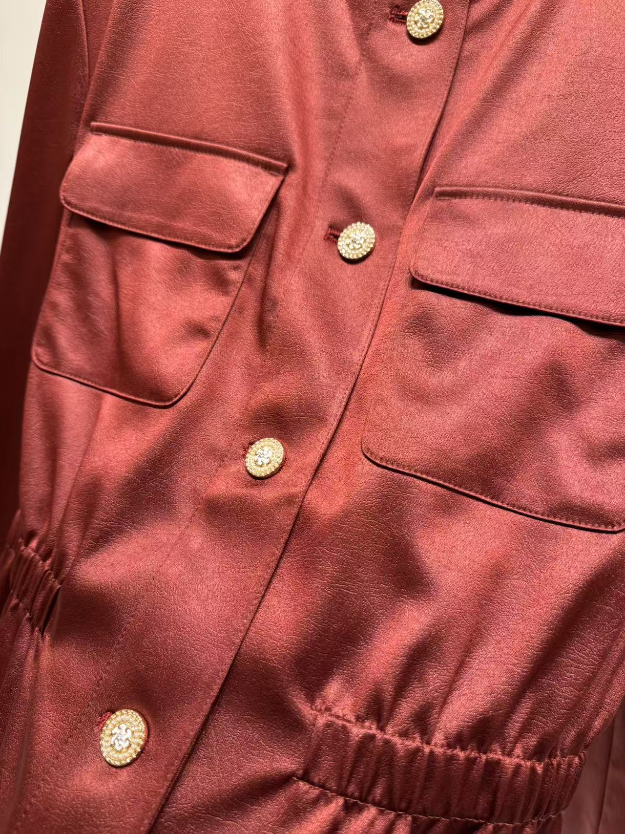 Flattering Cinched Waist & Refined Button-Front Top | Red