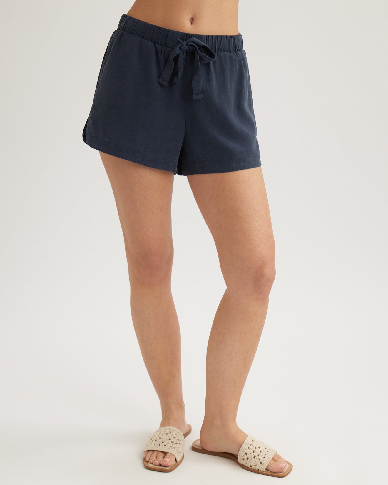Flowy Dolphin Short | Endless Sea