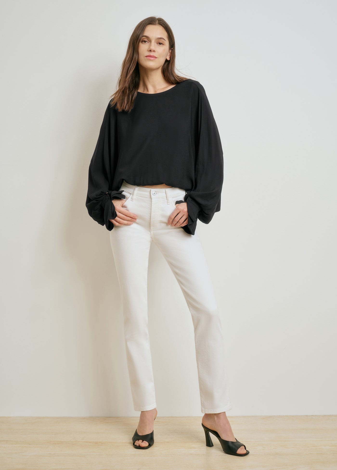 THE JEN MID RISE SLIM STRAIGHT