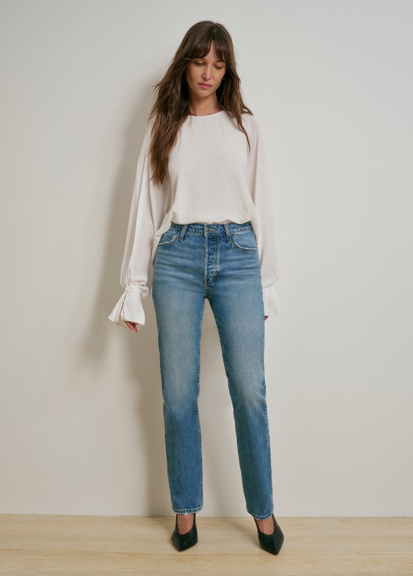 The Jen Mid Rise Slim Straight | Oslo