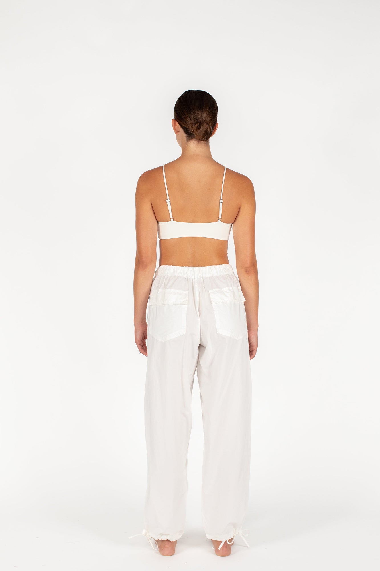 Helene Pant | Bone